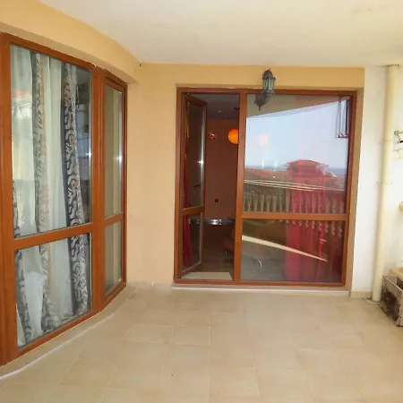 Maisonettes In Royal Bay And Spa Apartahotel 4*