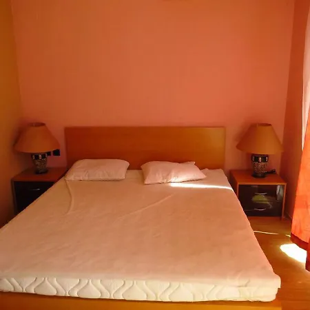 Maisonettes In Royal Bay And Spa Apartahotel
