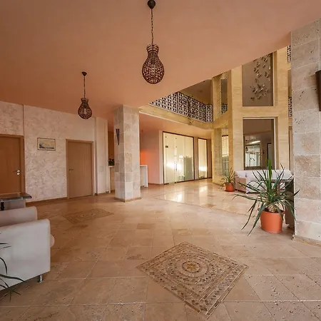 Maisonettes In Royal Bay And Spa سفيتي فلاس